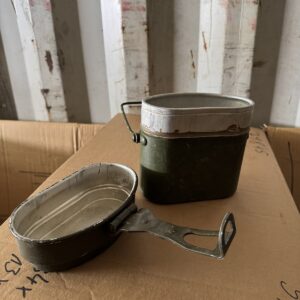 Ідеально підходить для військової служби, туристичних походів, полювання та риболовлі завдяки своїй практичності, компактності та багатофункціональності.