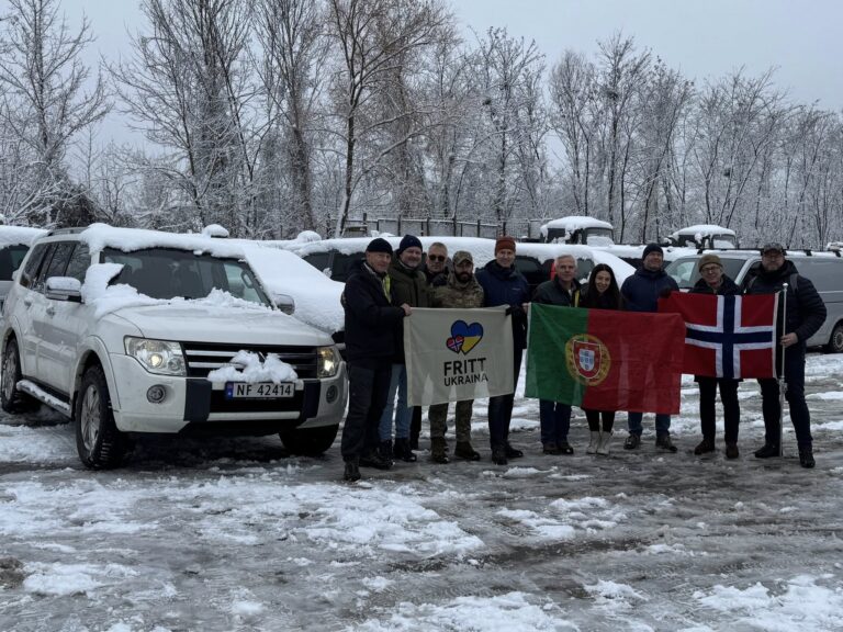 «Народна самооборона Львівщини» і «Fritt Ukraina» передали автомобіль бійцю Azov International із Португалії