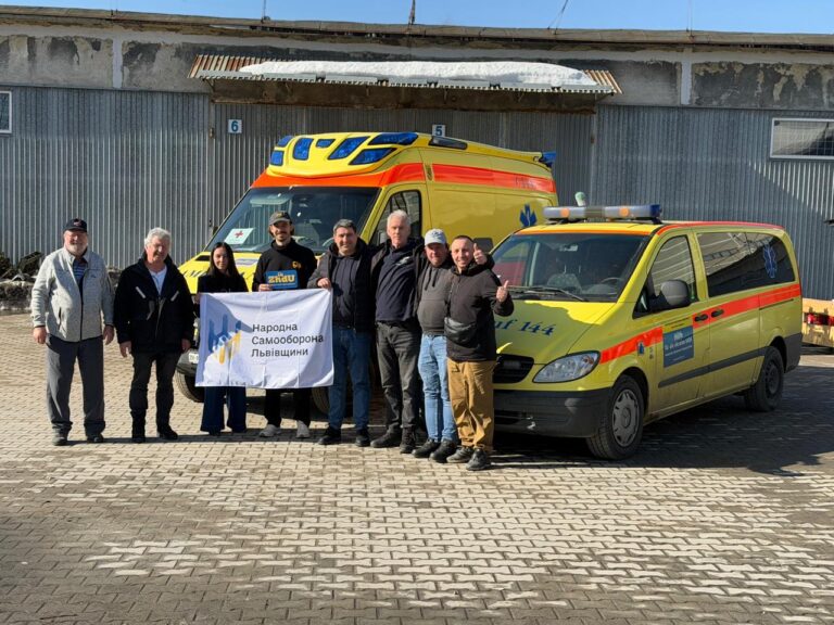 Ще дві нові карети швидкої допомоги зі Швейцарії вже працюють в Україні