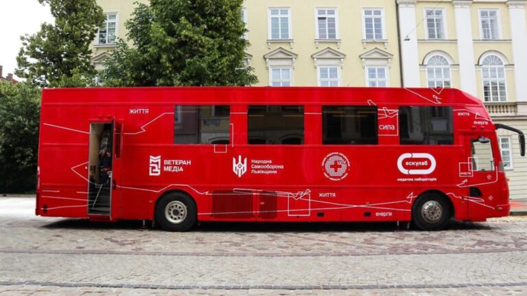 Валерій Веремчук розповів про роботу Мобільного центру крові «Народної самооборони Львівщини»